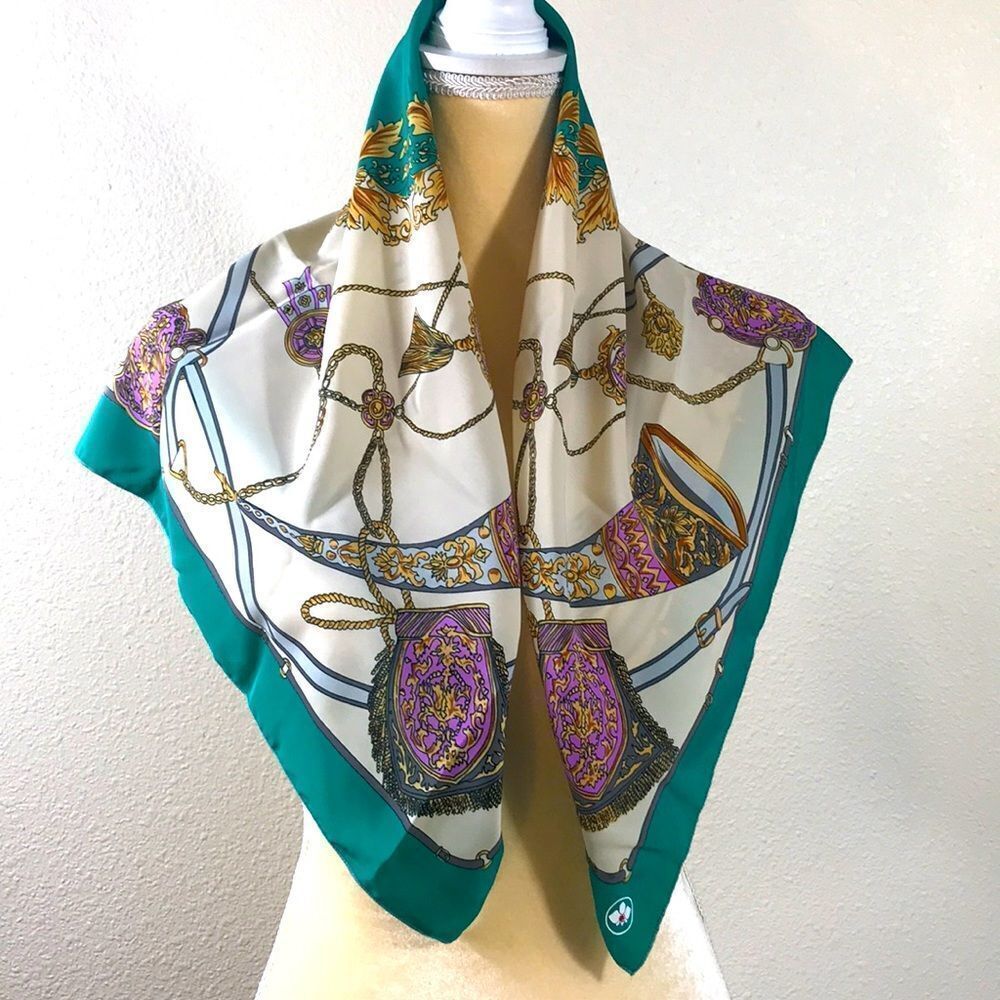 Vintage 80s Scarf - Picture 7 of 8